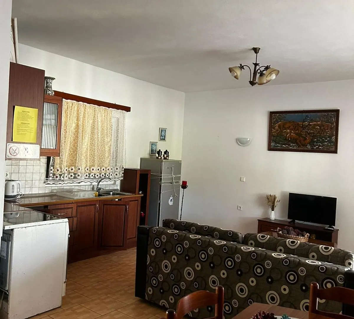 Guest house Vila Almar Ksamil Hotel