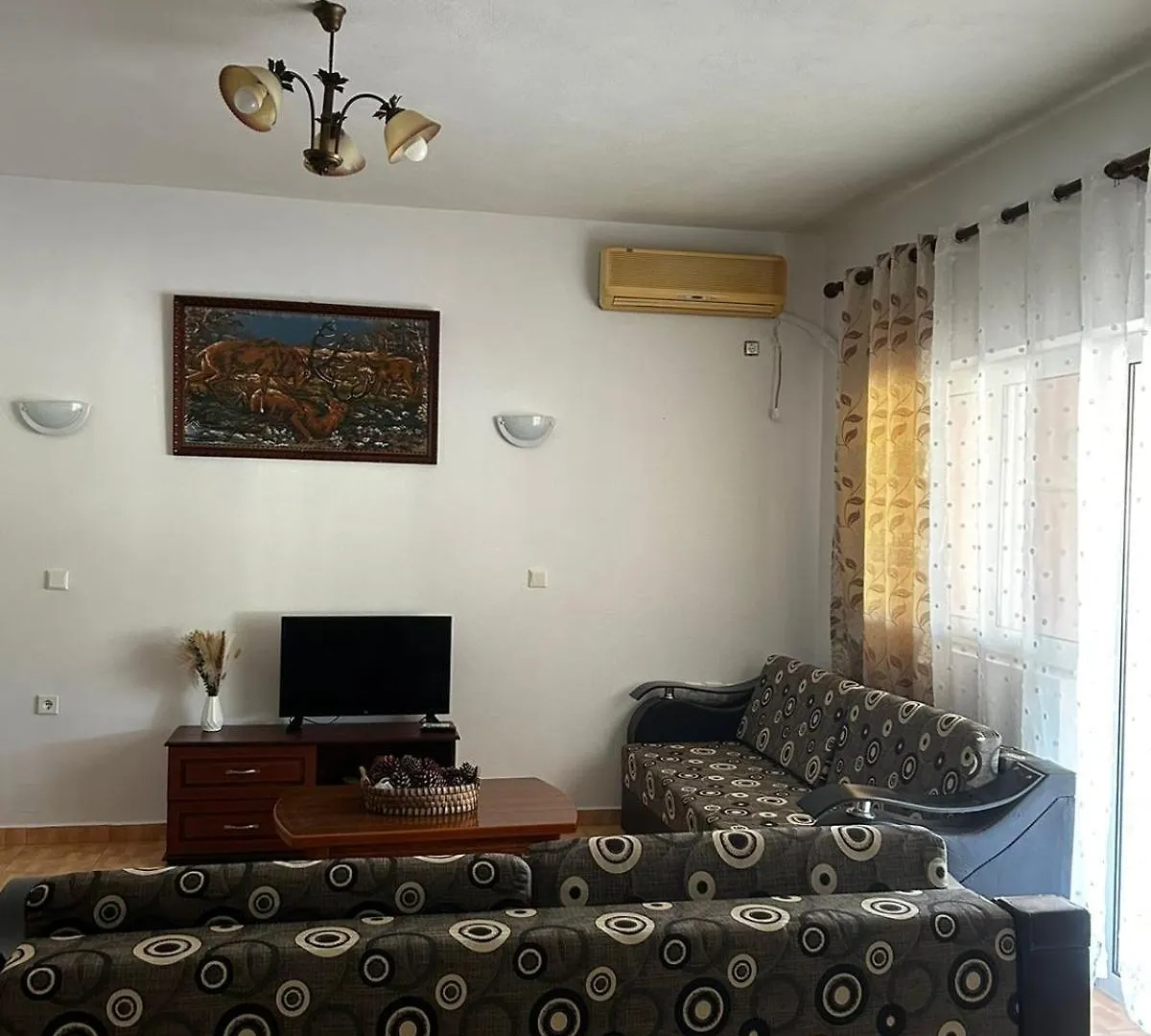 Guest house Vila Almar Ksamil Hotel