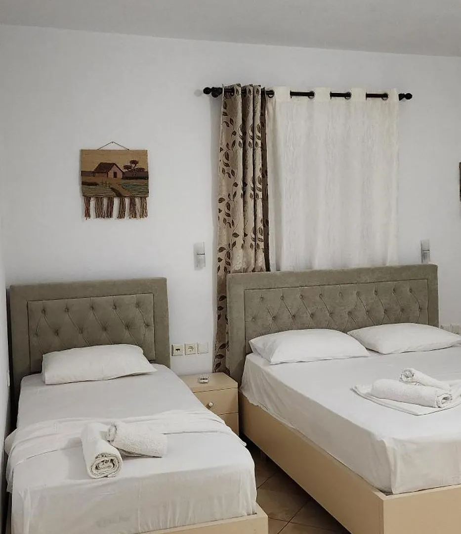 Guest house Vila Almar Ksamil Hotel