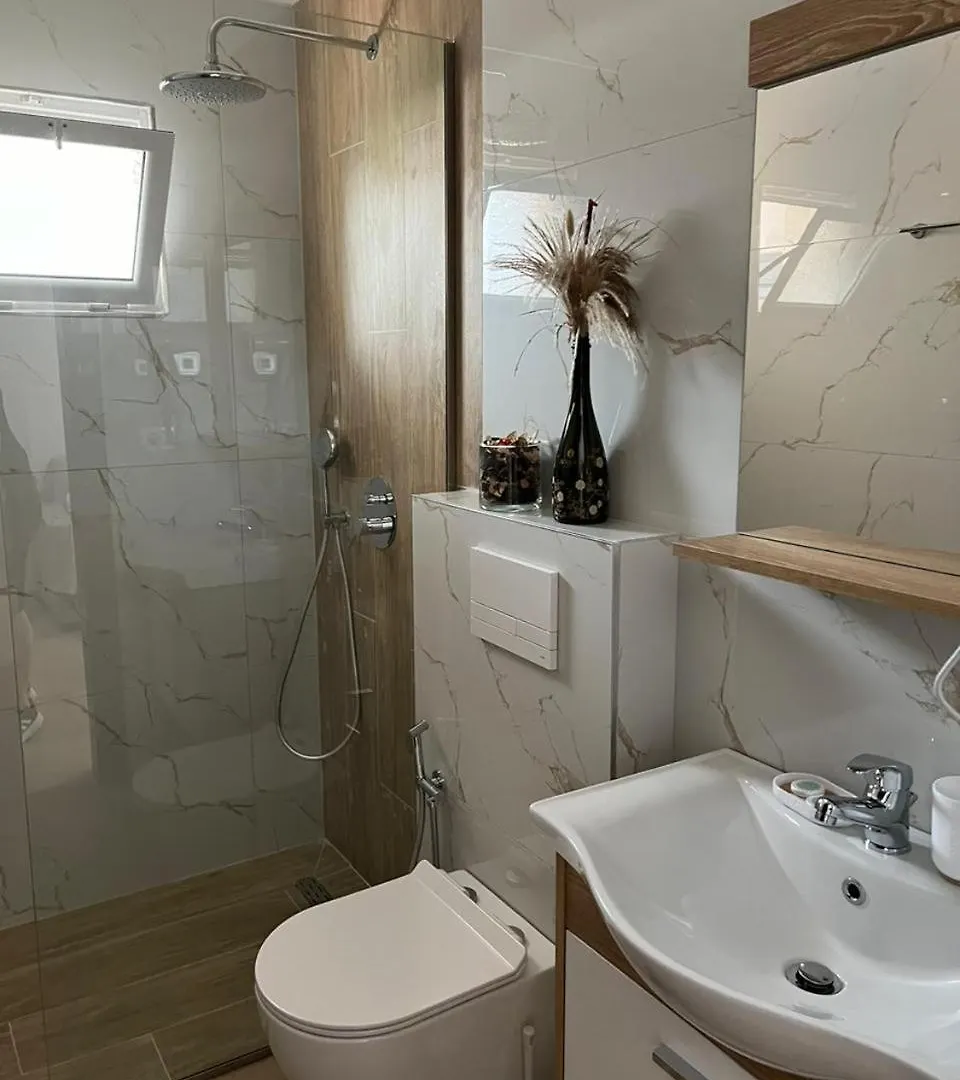 Hotel Vila Almar Ksamil 0*,  Albánie