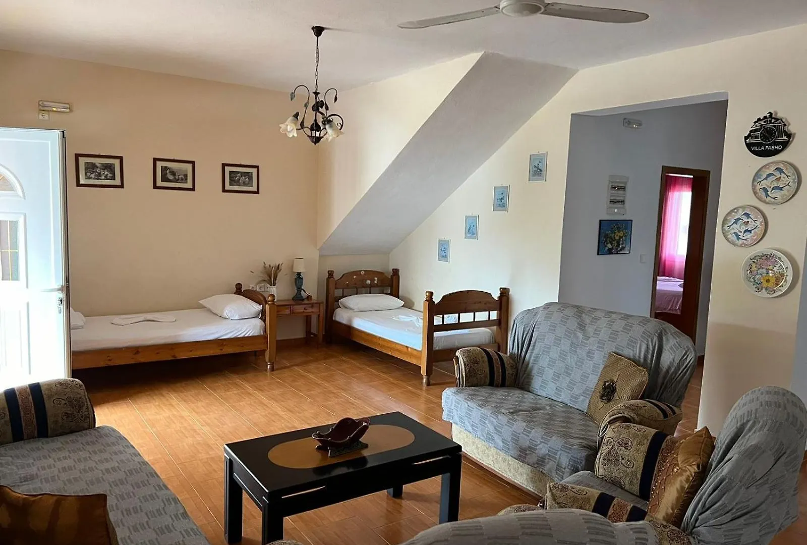 Guest house Vila Almar Ksamil Hotel